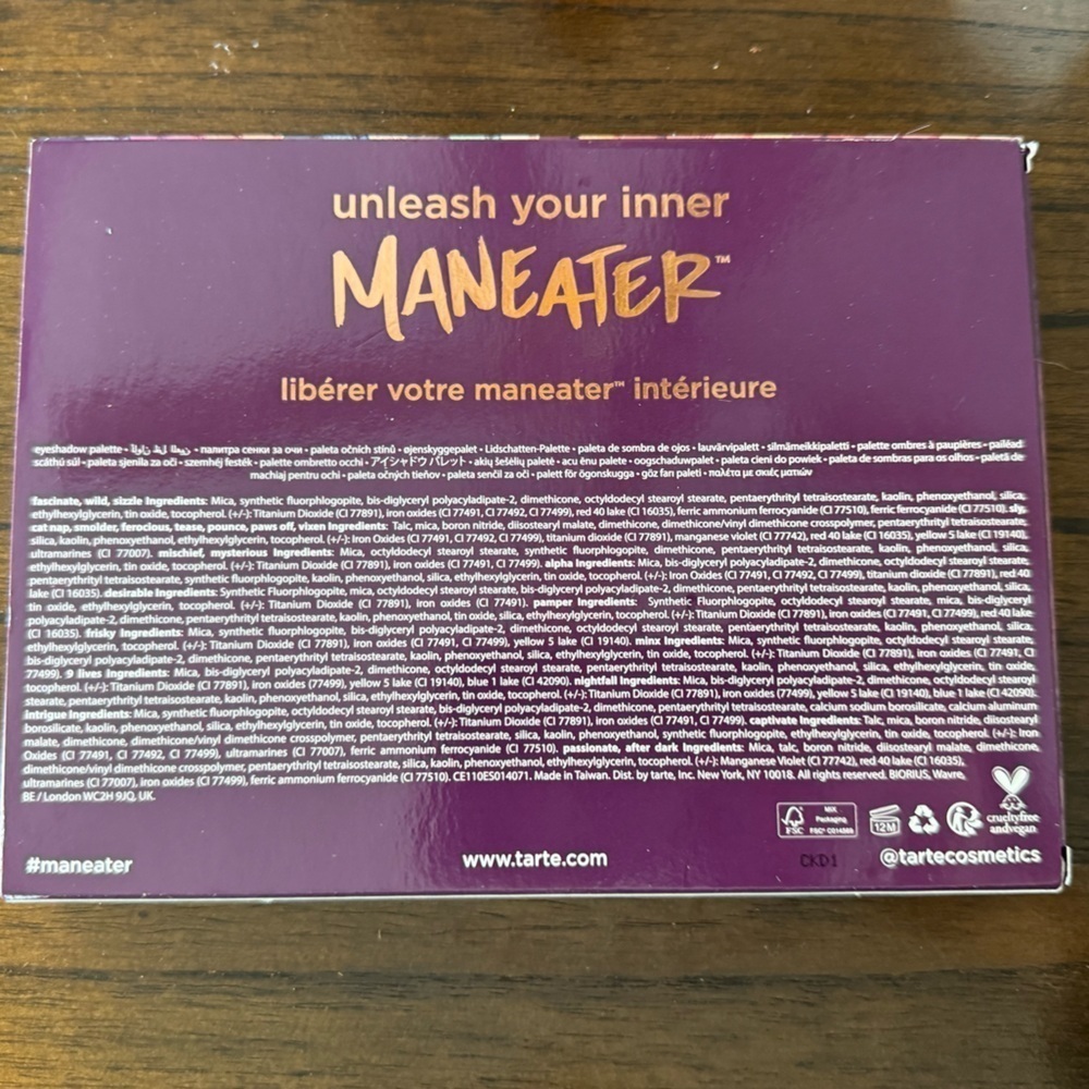 TARTE- Maneater Nightfall Eyeshadow Palette - Picture 9 of 9